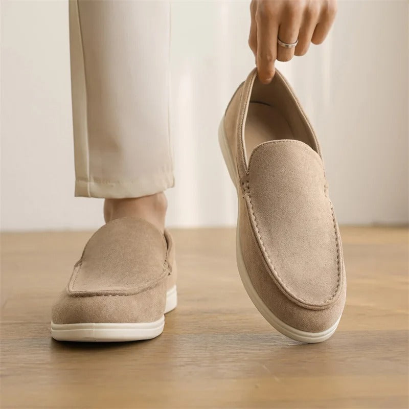 Old Money Suede Loafers — Elegância Sem Esforço